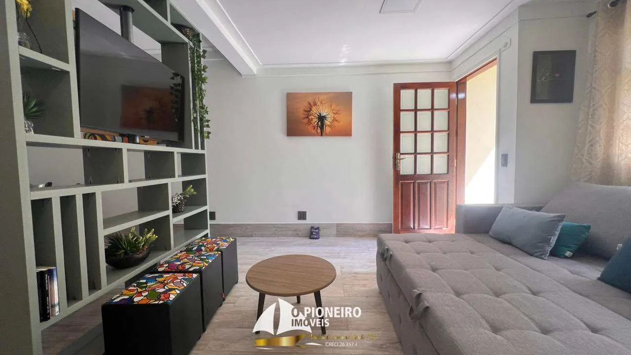 Casa de Condomínio com 4 dorms a 30m da praia - Foto 3