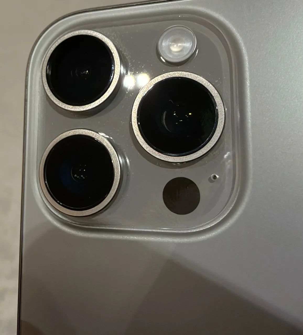 iPhone 16 Pro 128GB Titanium  - Foto 4