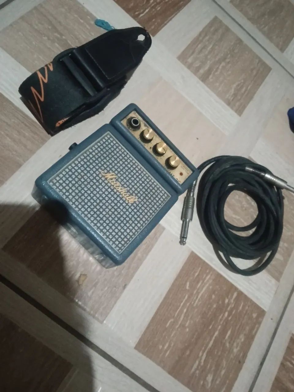 AMP Mini Marshall