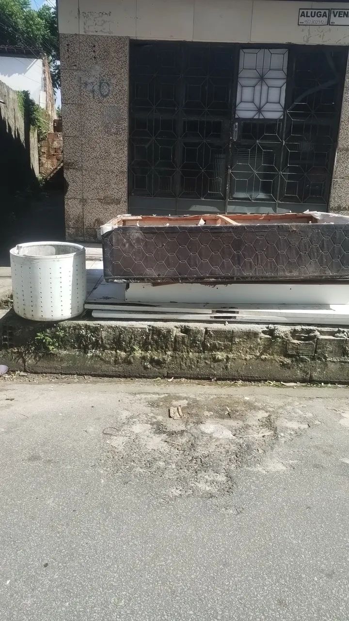 Vendo está vila com 4 casas 
