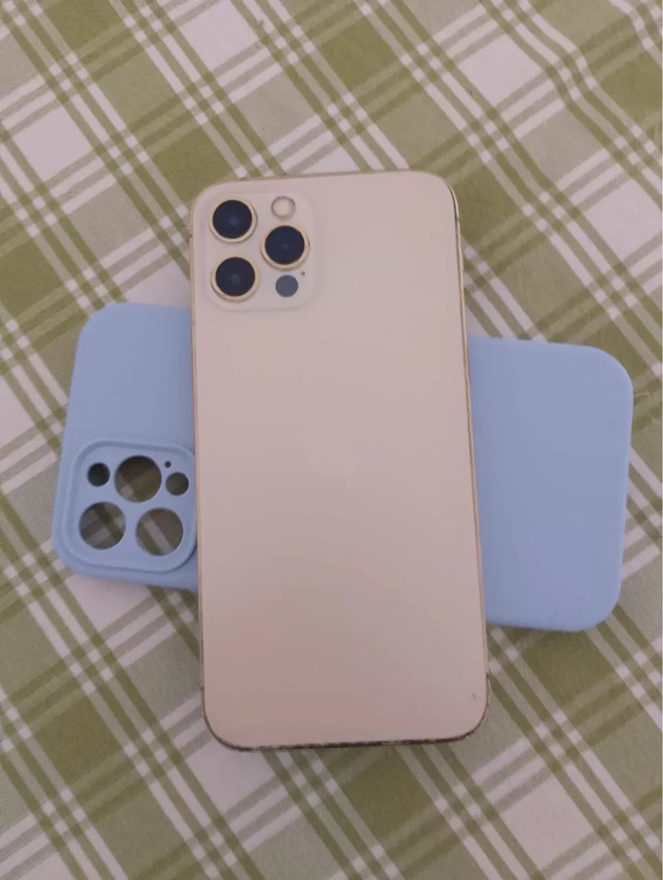 iPhone 12 Pro 128GB Gold  - Foto 2