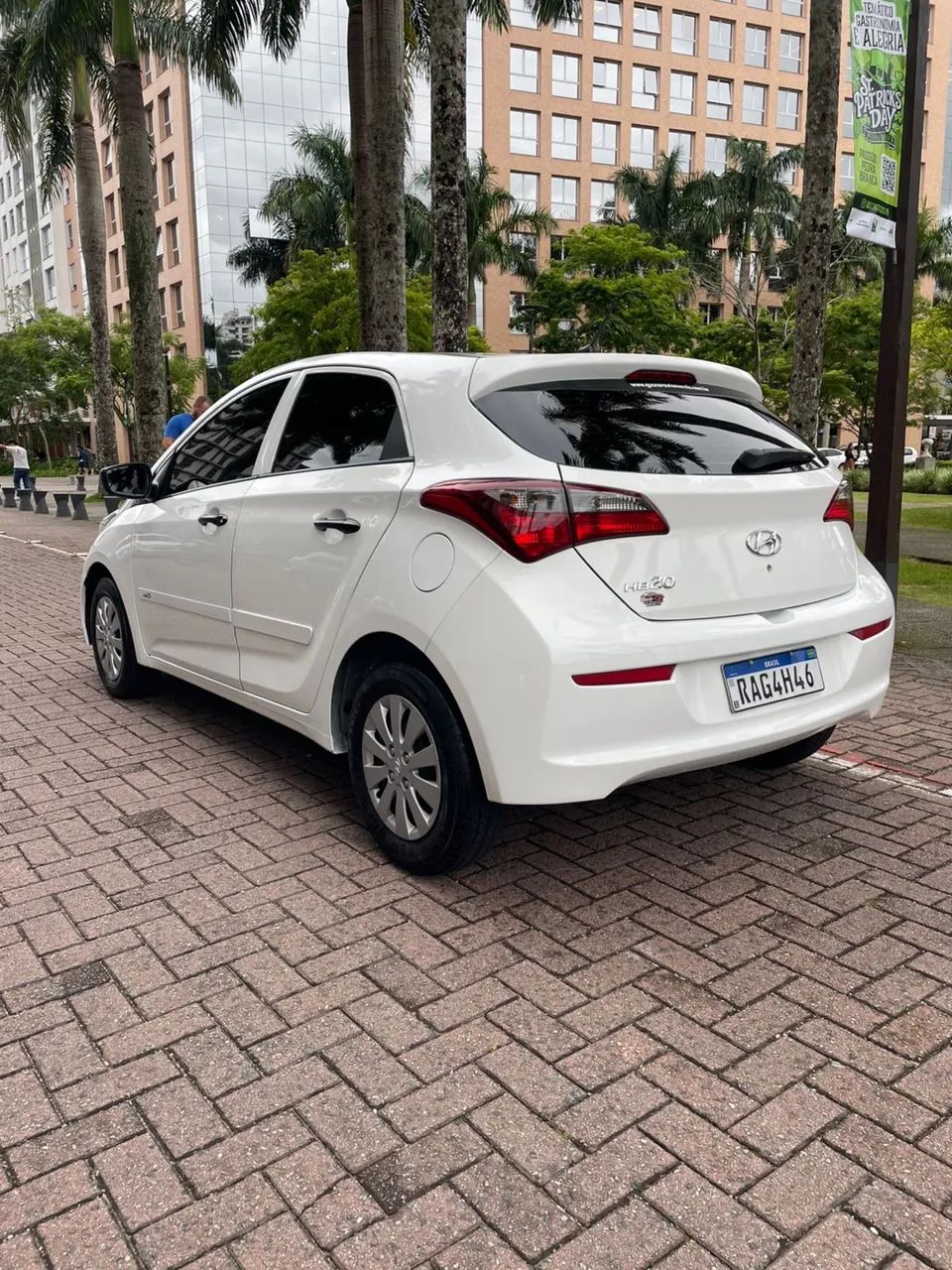 Hyundai HB20 Unique 1.0 Flex 12V Mec. 2019 - Foto 4