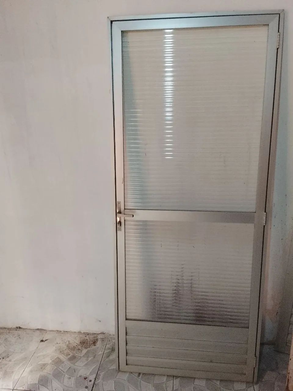 Porta alumínio  - Foto 2