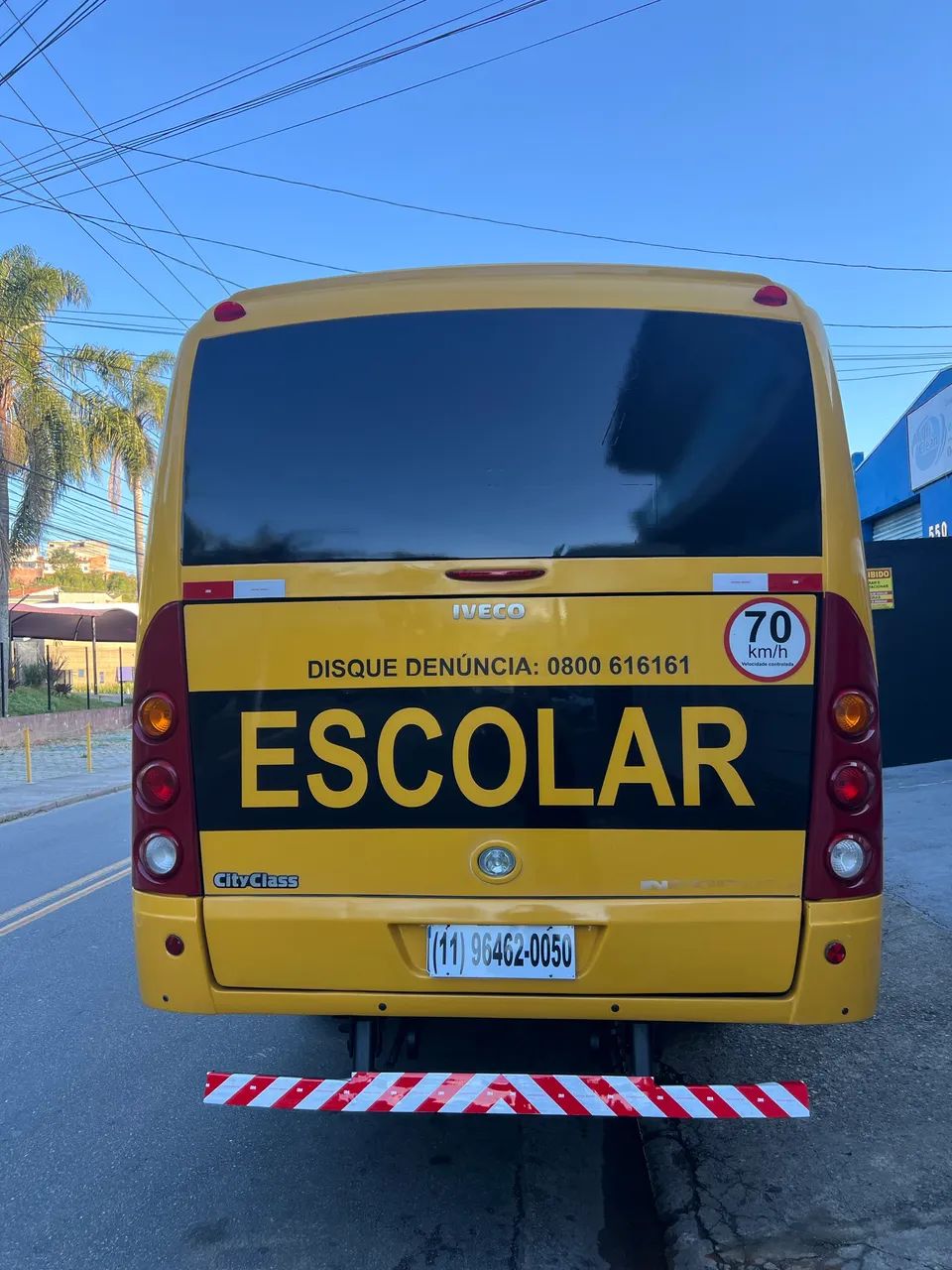 Micro Ônibus ano 2015   29 Lugares  iveco 70c17 - Foto 7
