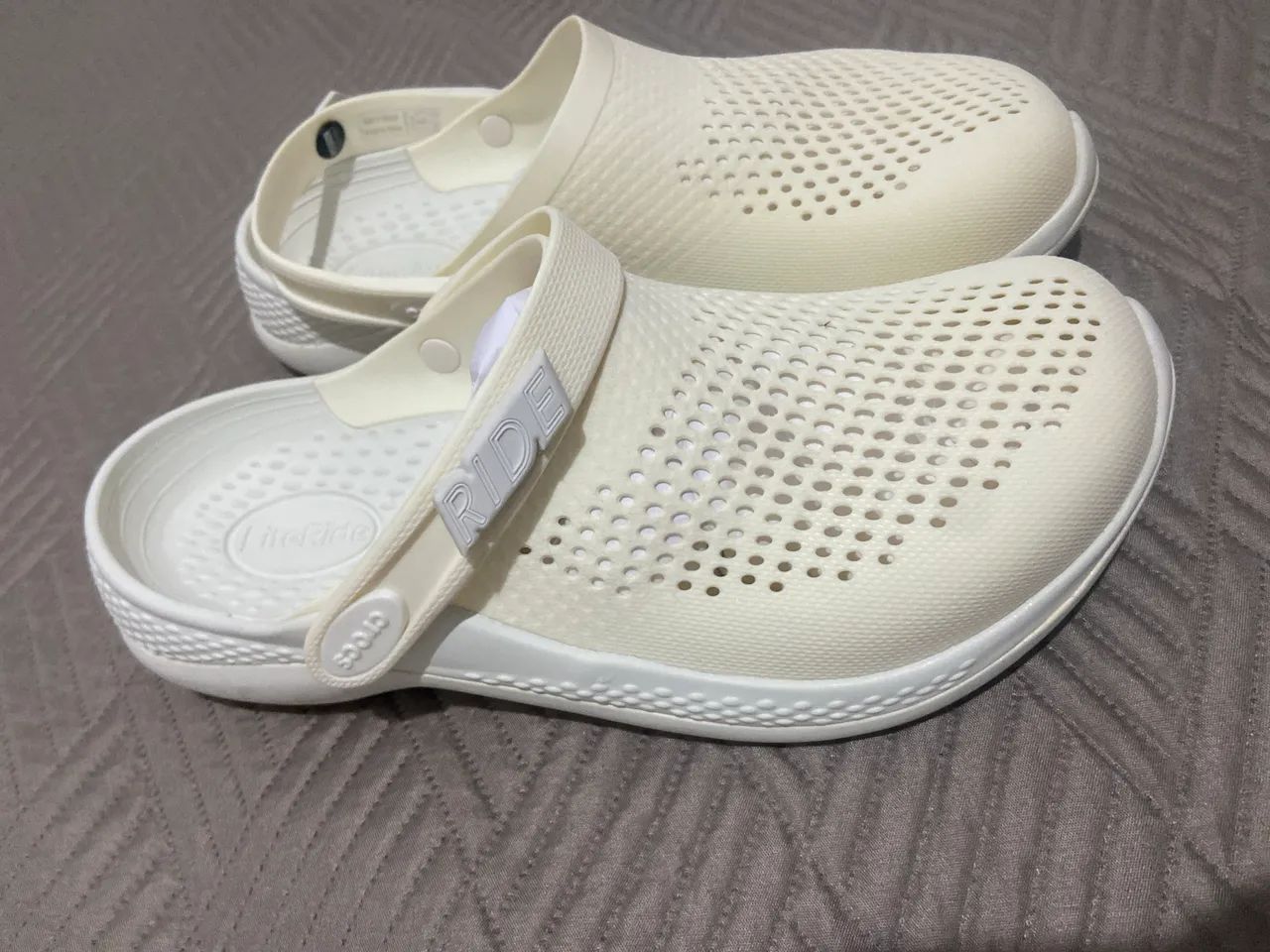 Sandália crocs  - Foto 2