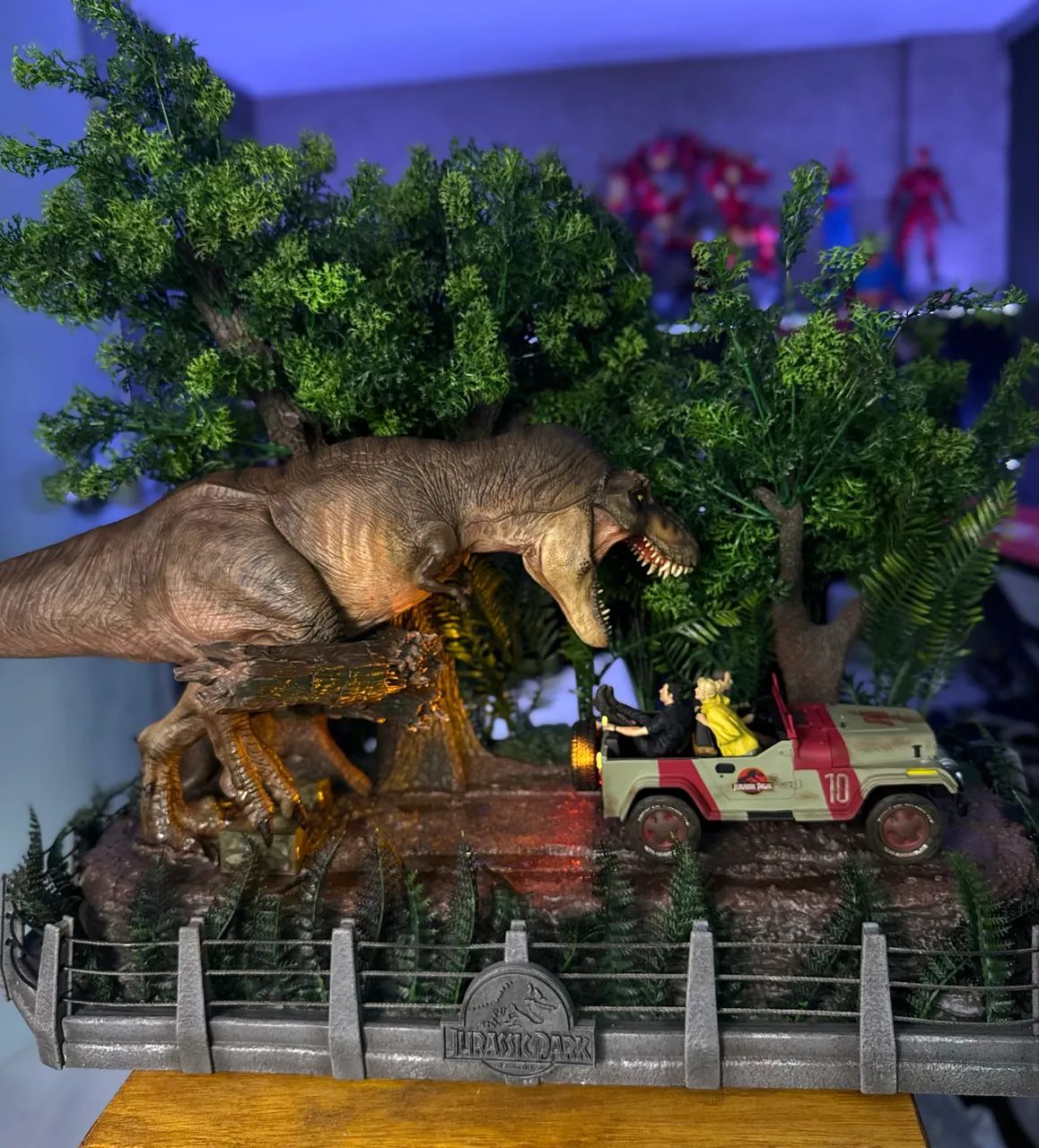 T Rex Chase 1/20 Iron Studios - Foto 2