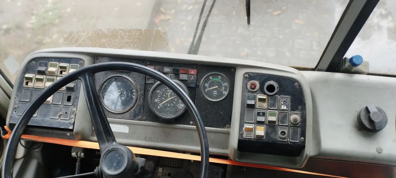 Vendo M.benz OH 1518 48 passa. - Foto 5