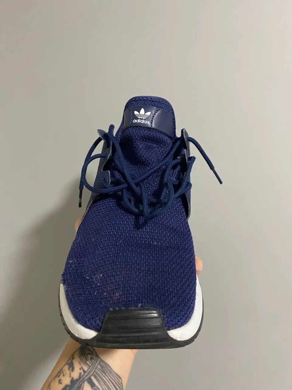 Tênis adidas original / Tamanho 41 - Foto 2