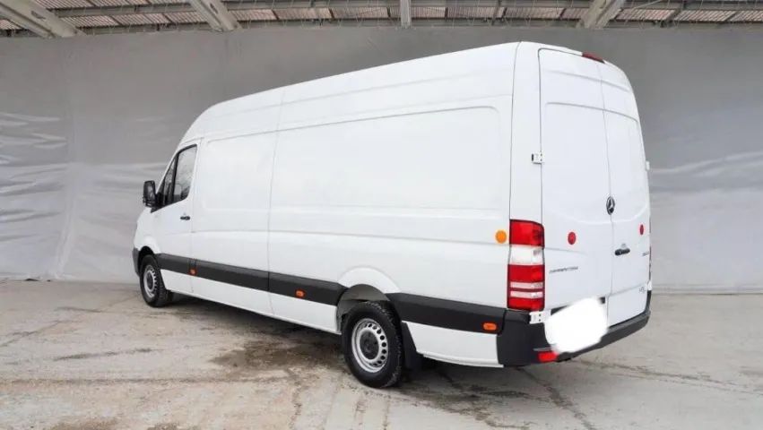 Sprinter  516  Furgão 2019. 
