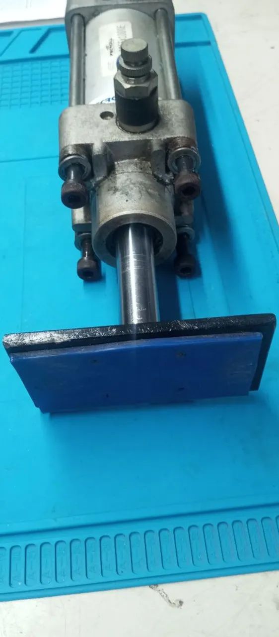 Piston pneumático  - Foto 3
