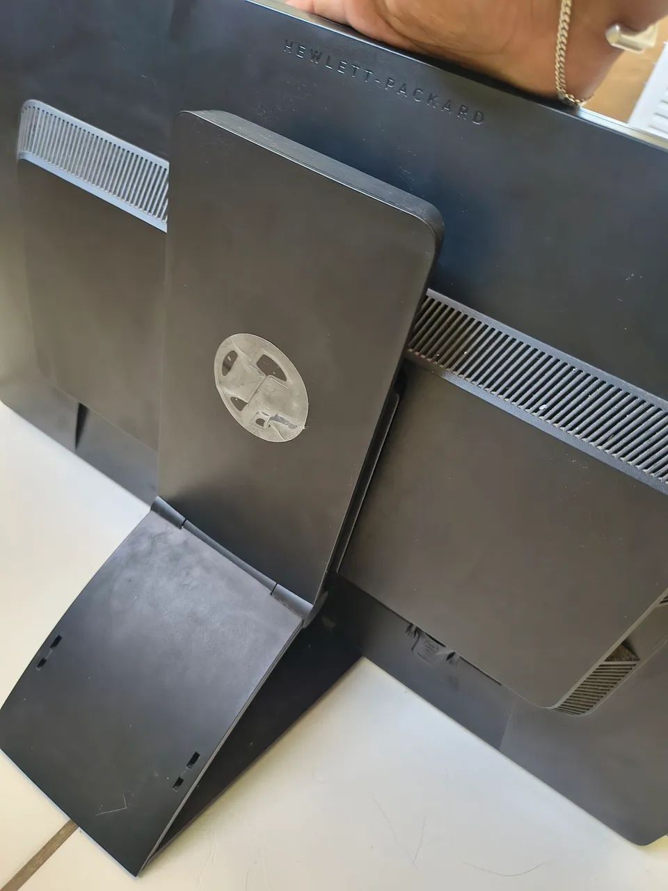 Monitor HP Elite  ,  27 Polegadas Full HD.  - Foto 3