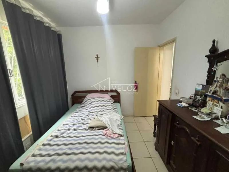 Apartamento : / Residencial / Laranjeiras 1