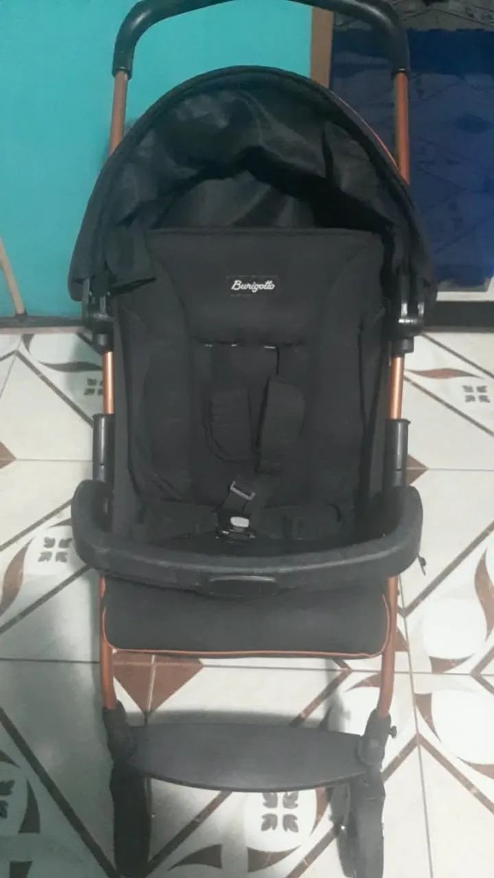 carrinho de bebê