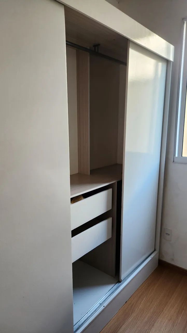Guarda-roupa 3 portas de correr  - Foto 2