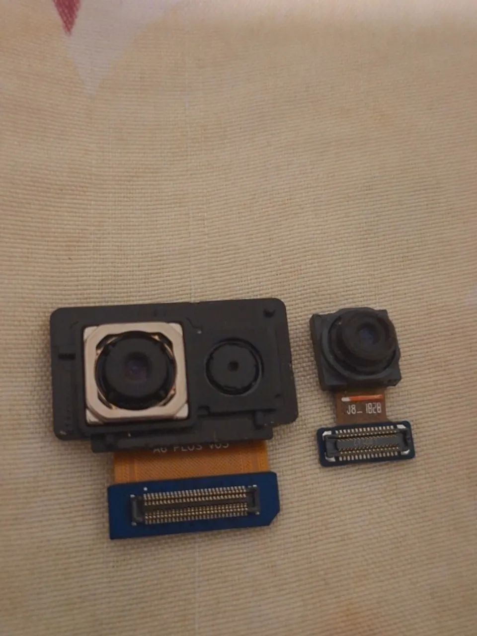 Conjunto de Câmeras Samsung J8 - Original J8