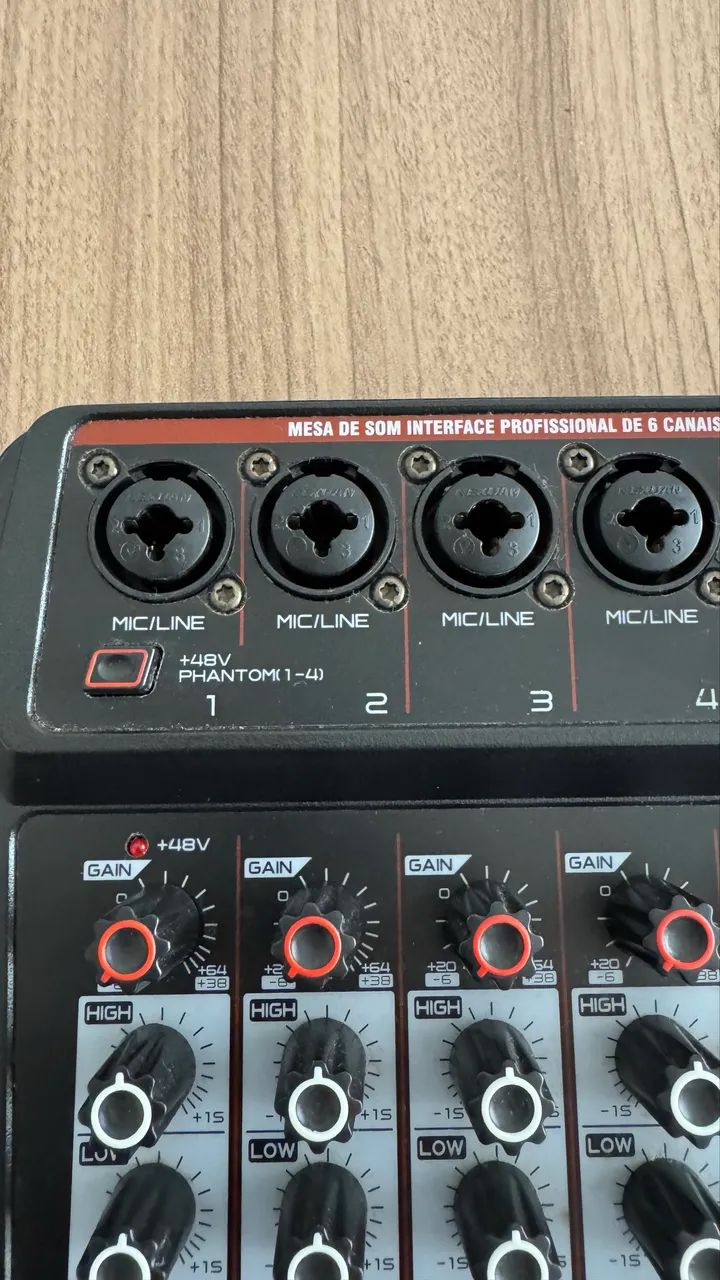 Mesa de Som/Interface de Áudio 6 Canais - Foto 2
