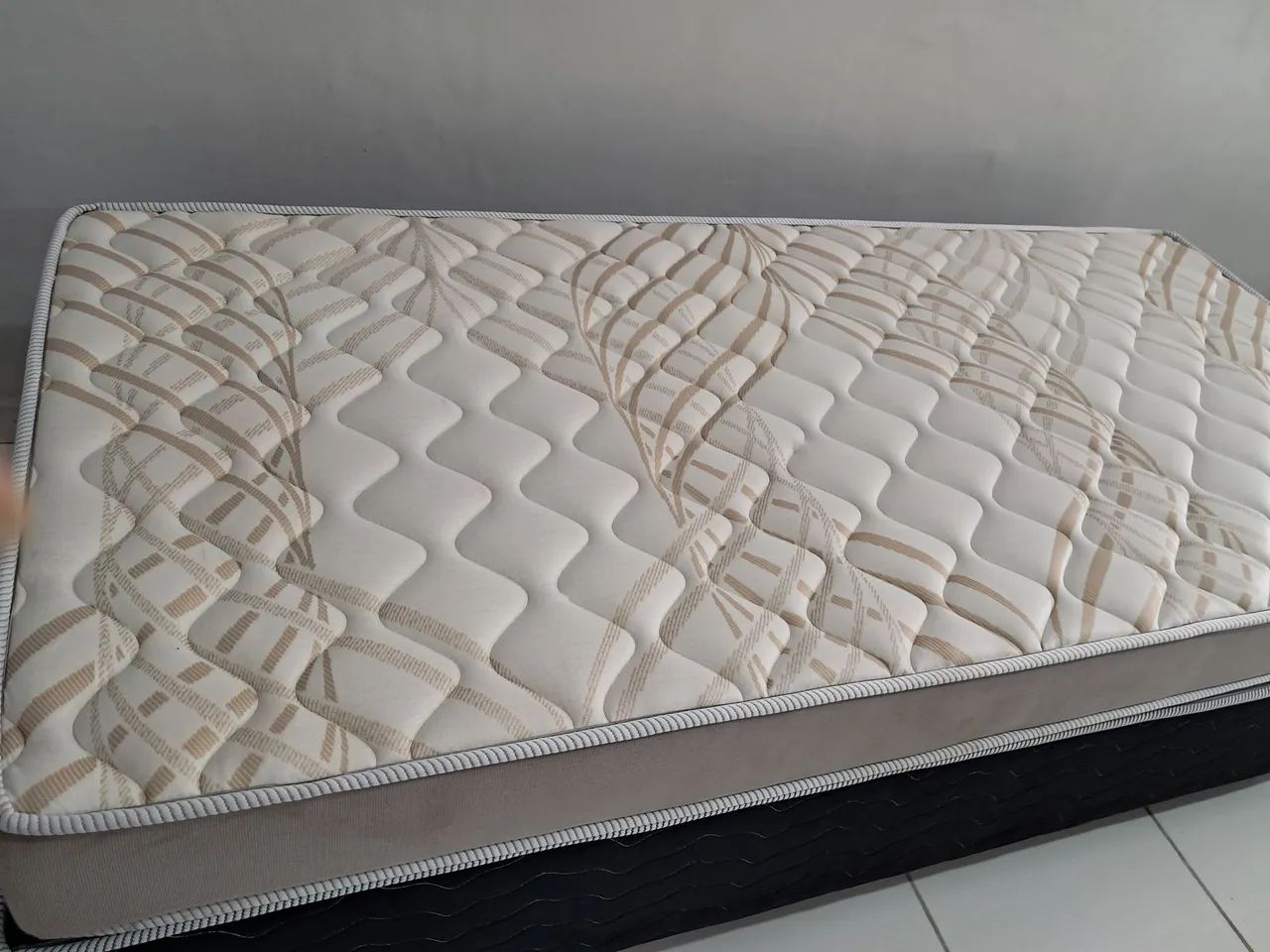 CAMA BOX DE SOLTEIRO  - Foto 5