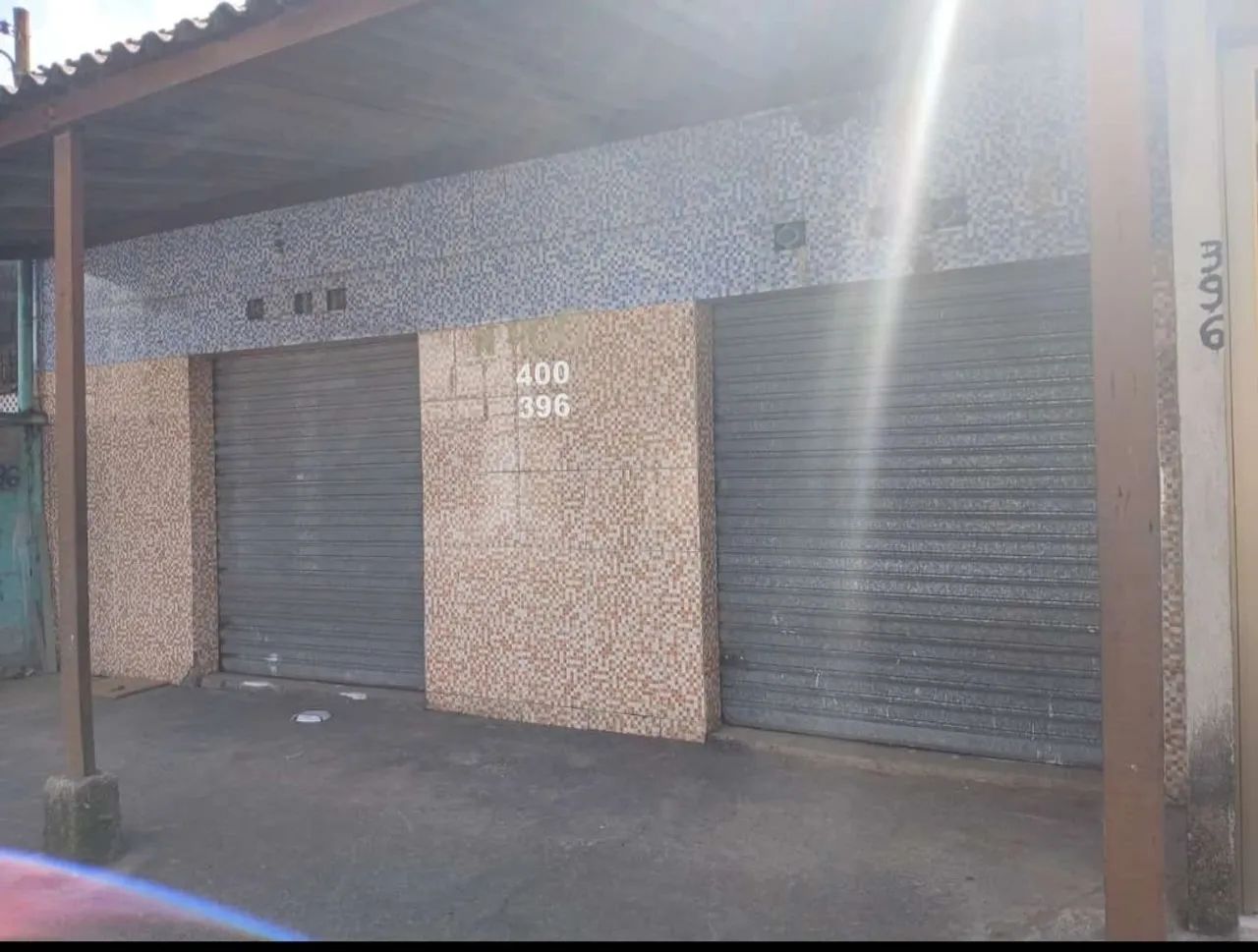 Alugo ponto comercial .