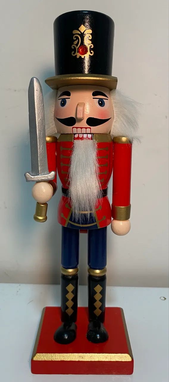 Quebra-Nozes Soldado de Madeira 26cm com Espada e Boca Articulada - Foto 2