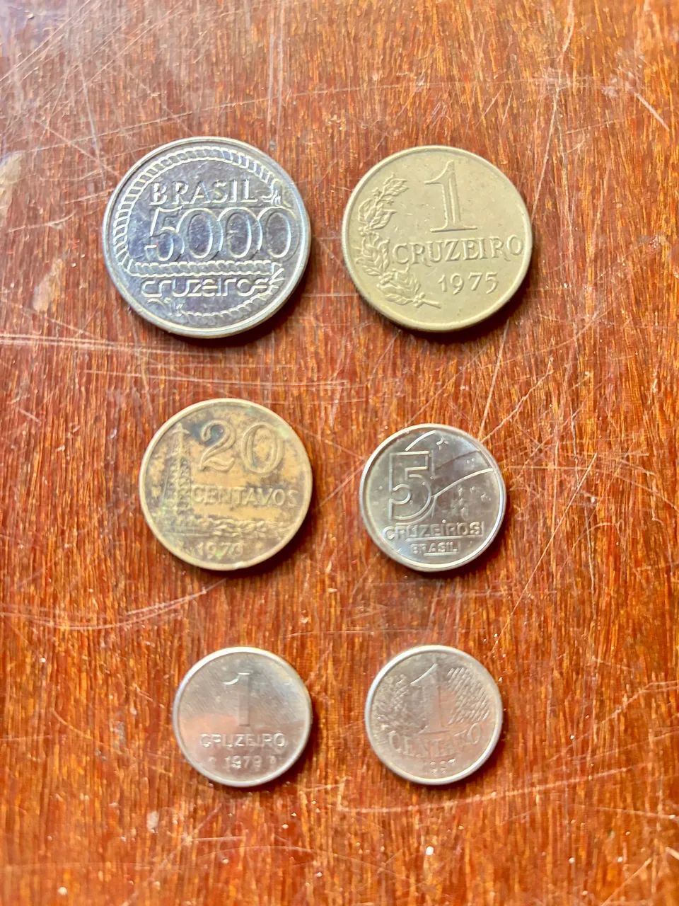 Coleção de moedas brasileiras antigas