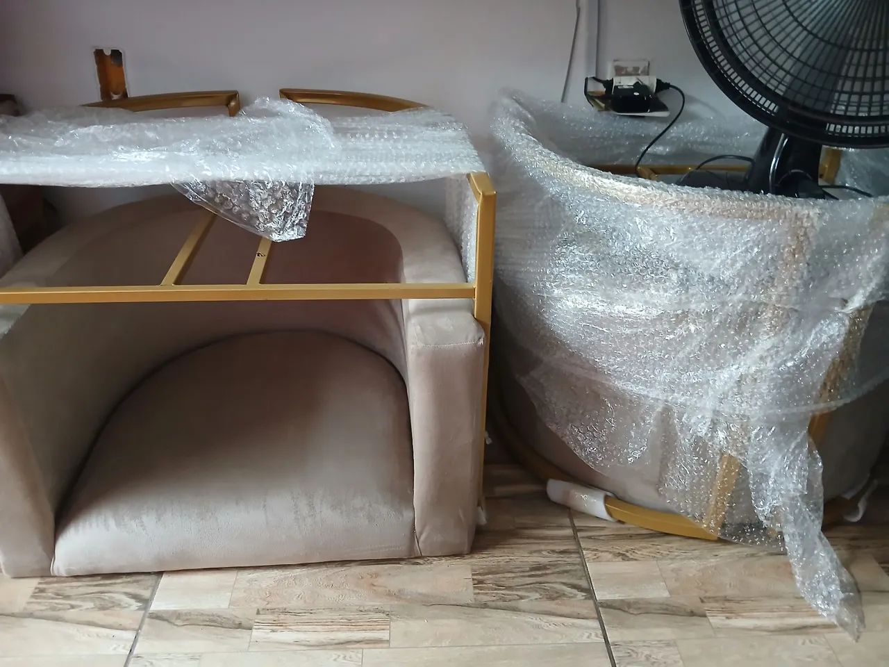 2 cadeiras colchoadas