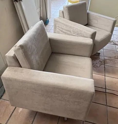 Poltronas Jacauna decorativas base giratória