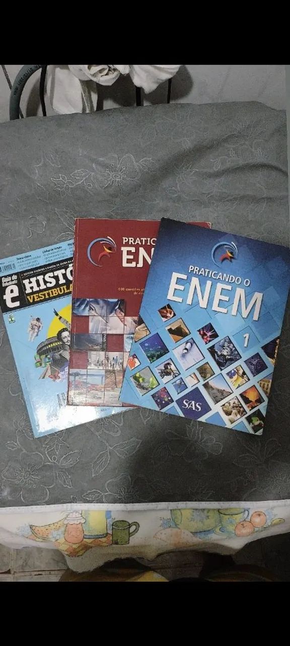 Caderno das MELHORES questões do ENEM ! - Livros e revistas
