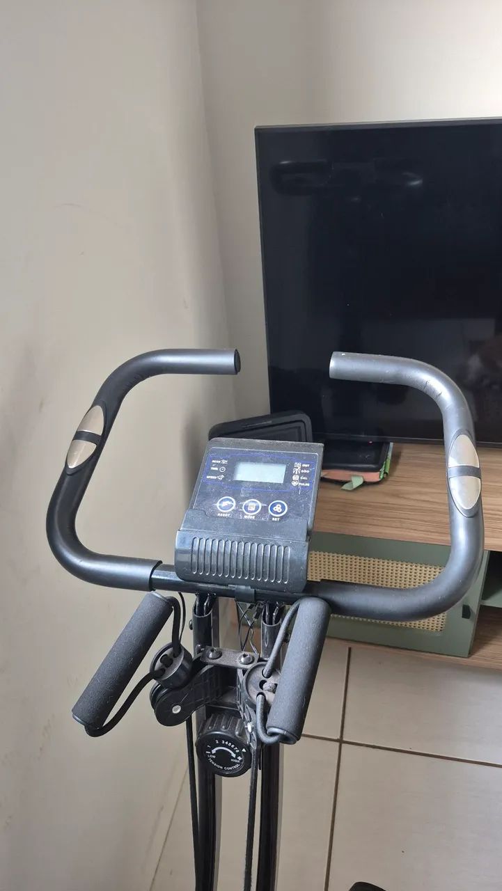 BICICLETA ERGOMETRICA 