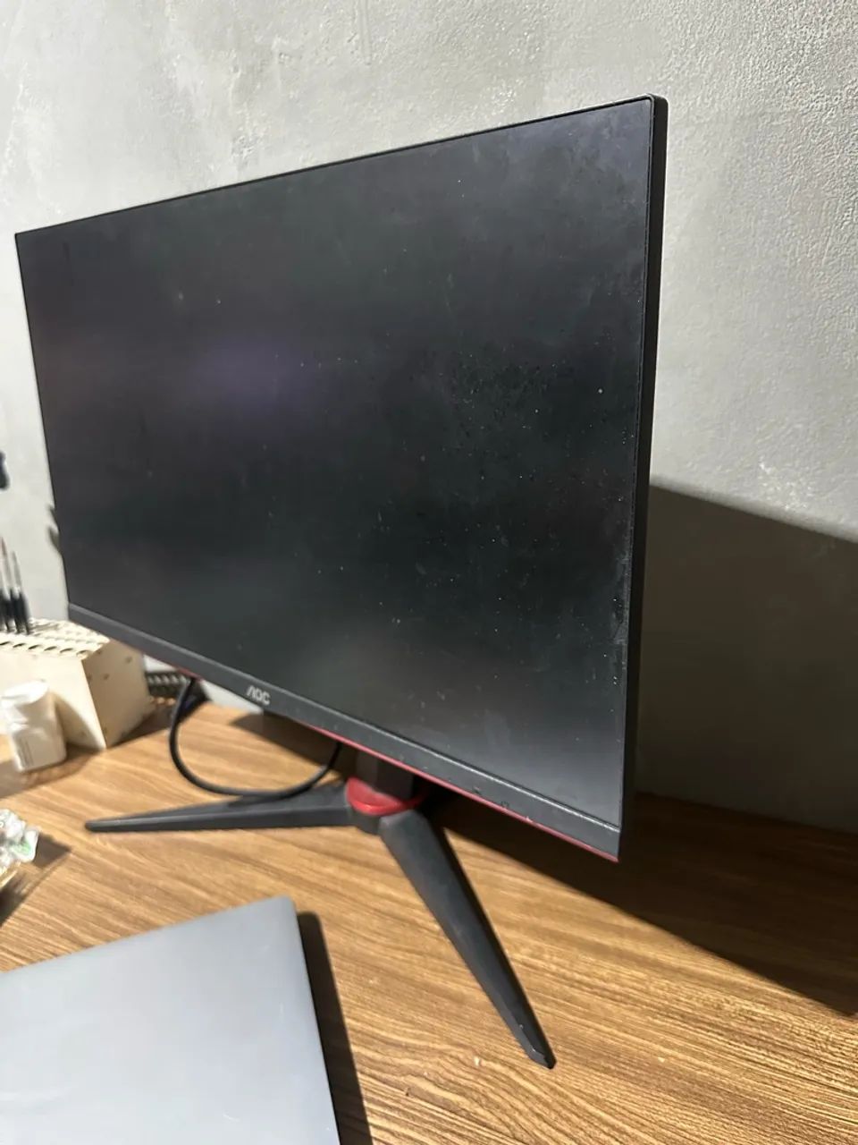 Monitor AOC 24 polegadas 144hz funcionando perfeitamente - Foto 2
