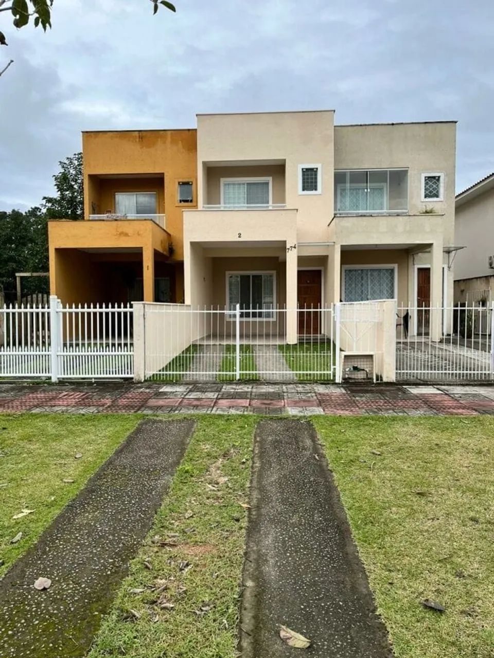 Sobrado Semi mobiliado com ótima localização. - Foto 2