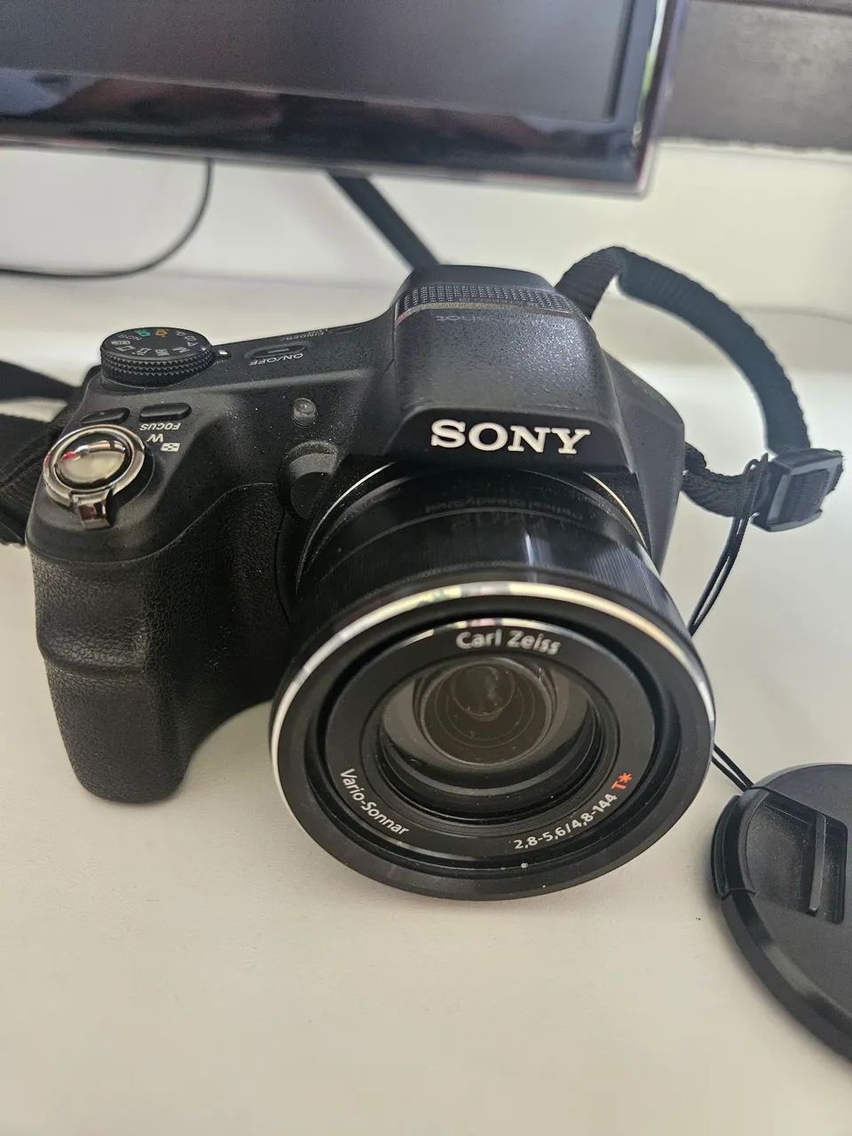 sony hx200v