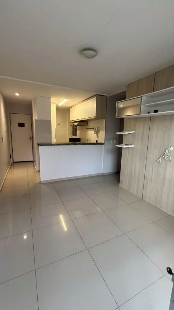 Alugo apto zona leste 