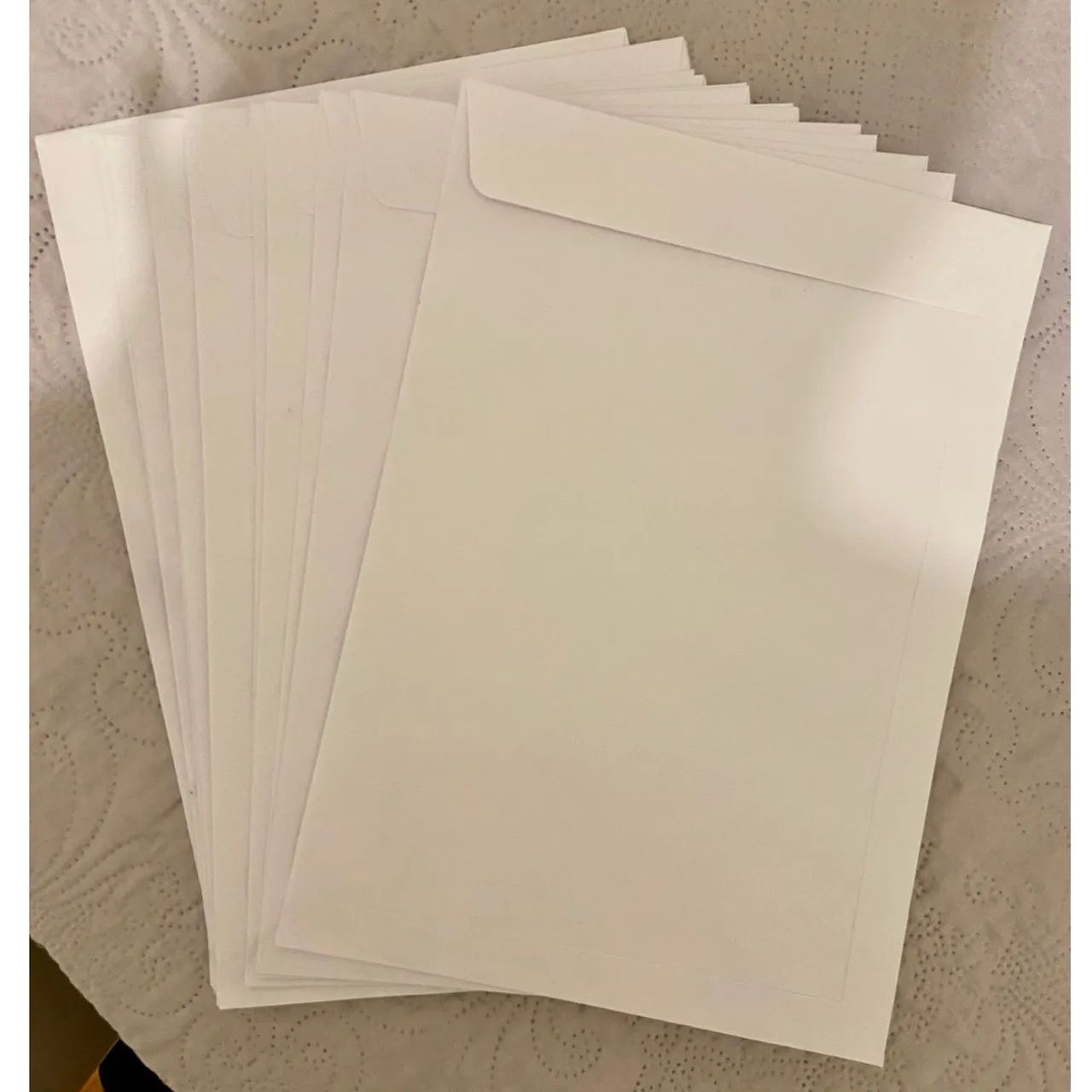 18 envelopes brancos A4 novos