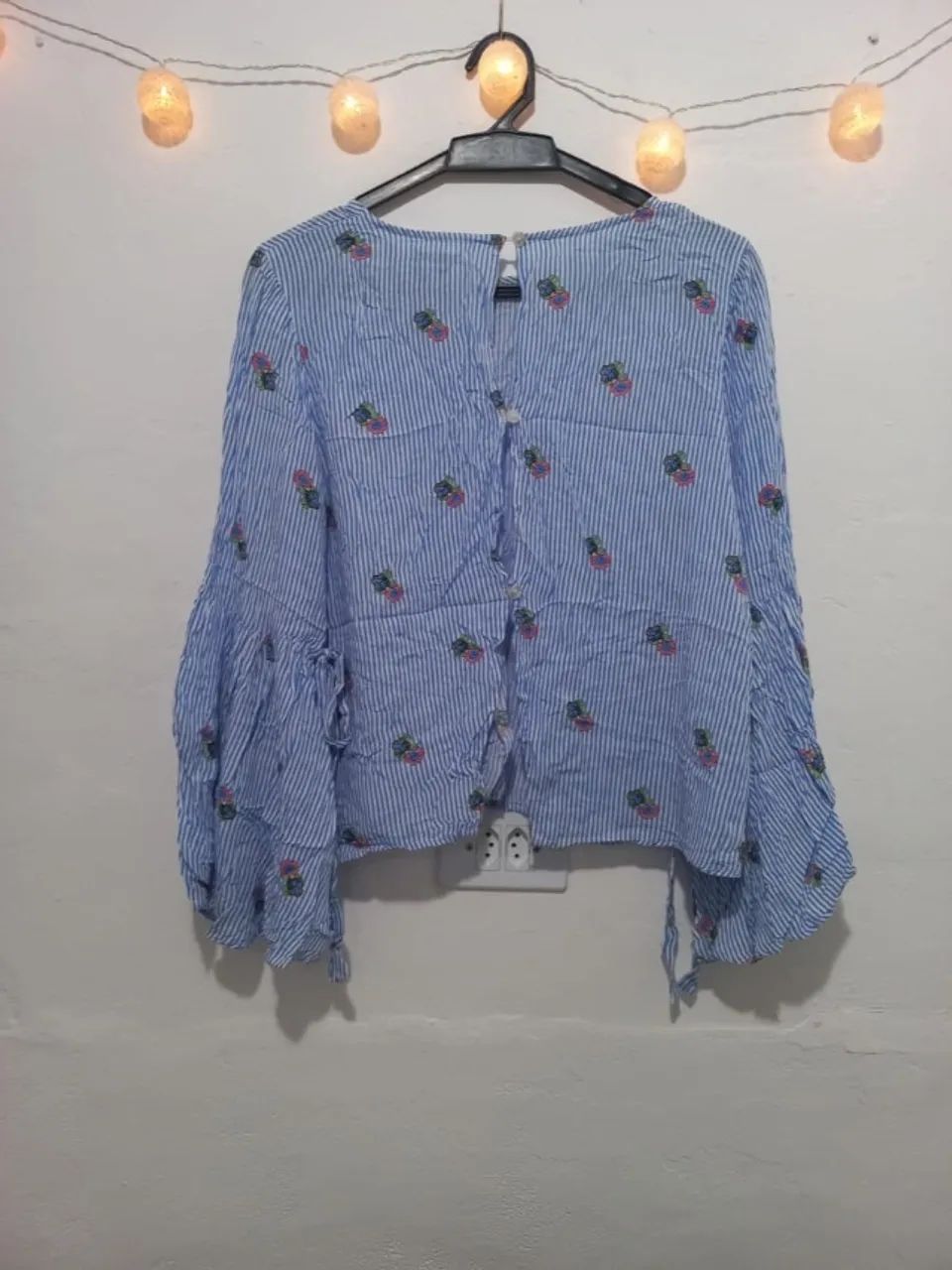 Blusa Bata Manga Evasê listrada - Foto 4