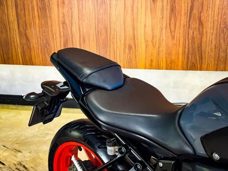 YAMAHA MT07 ABS 2023 - Foto 4
