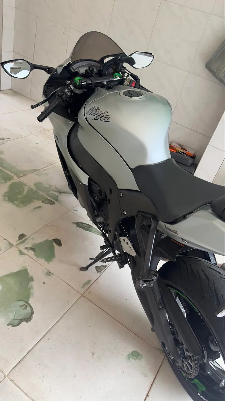 Kawasaki Zx-10/ Zx-10r 1000cc 2018 - 1484675539 | OLX