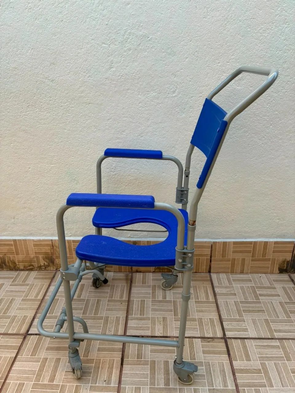 Cadeira de banho  - Foto 3
