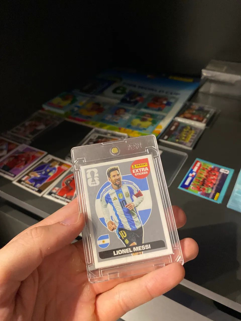 Messi prata Legend impecável na Case