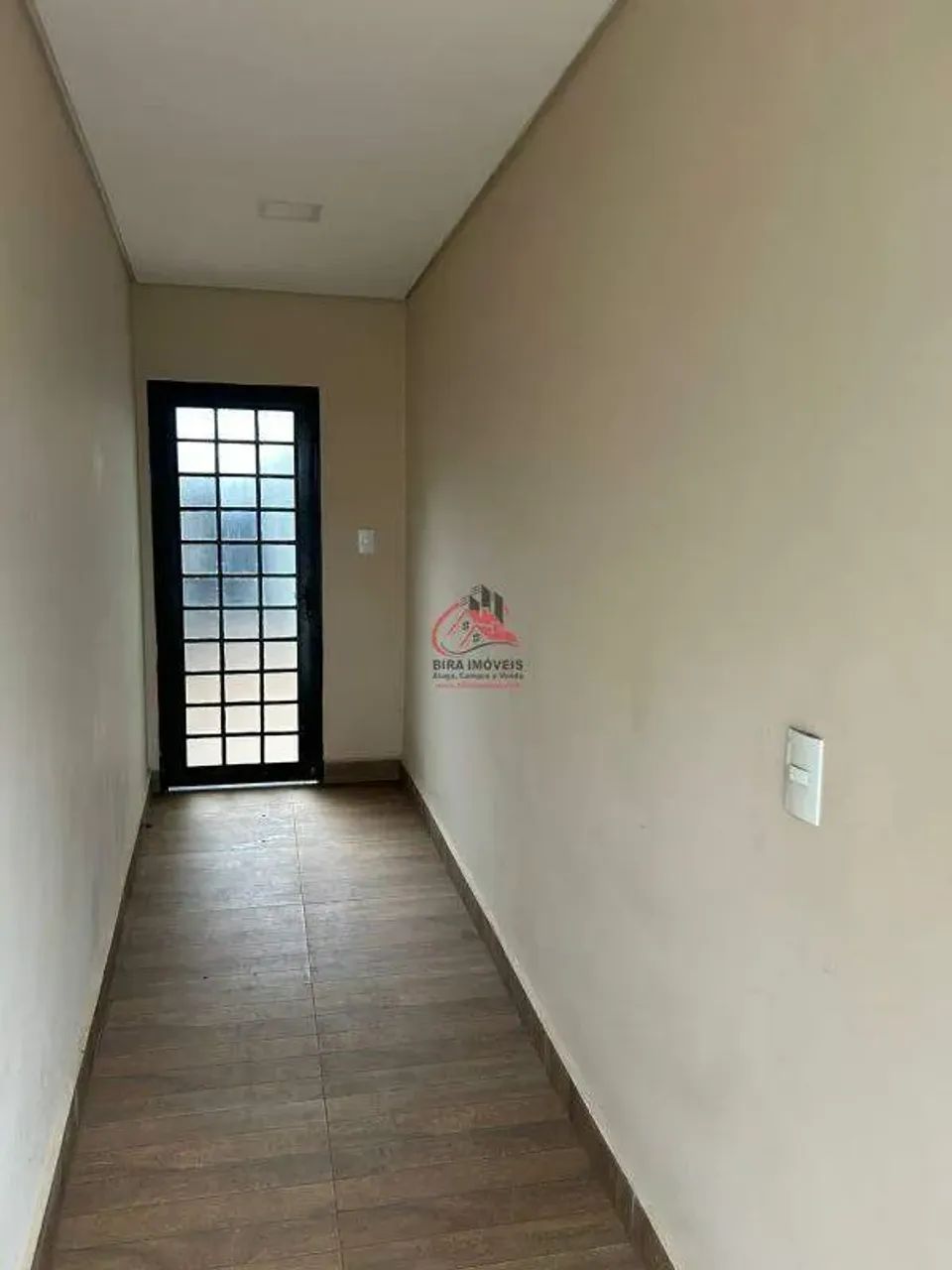 Sala Comercial no Bairro Mercês com 38m² e 2 Banheiros - Foto 5