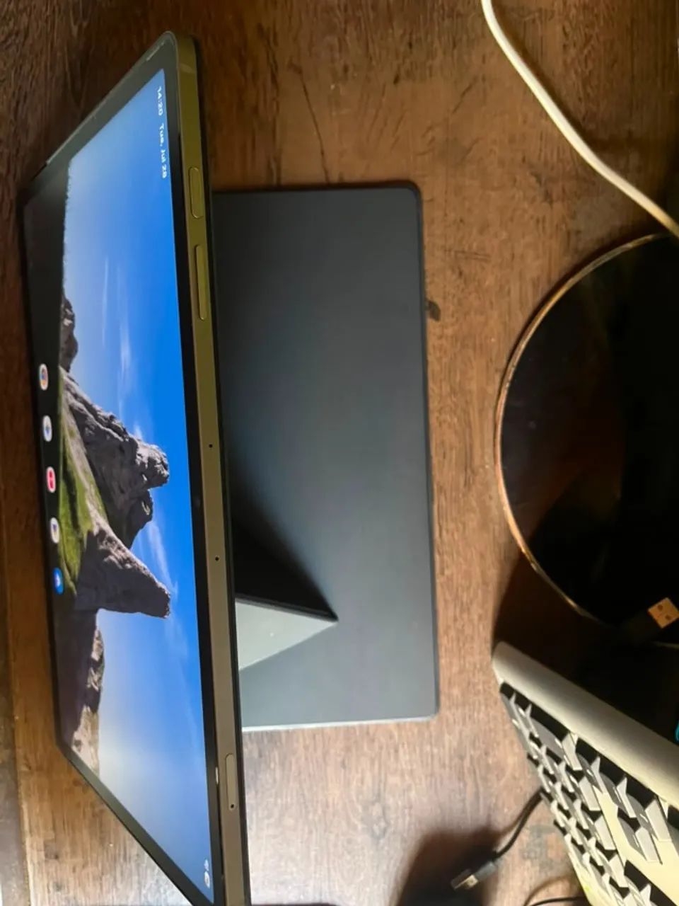 Samsung Tab S9 FE Plus - Foto 2