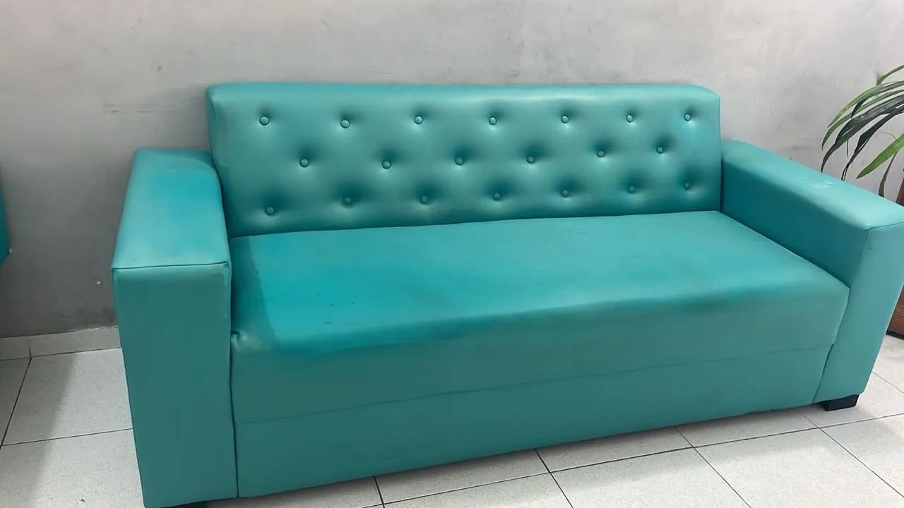 Sofá bem conservado com pouco uso  - Foto 2