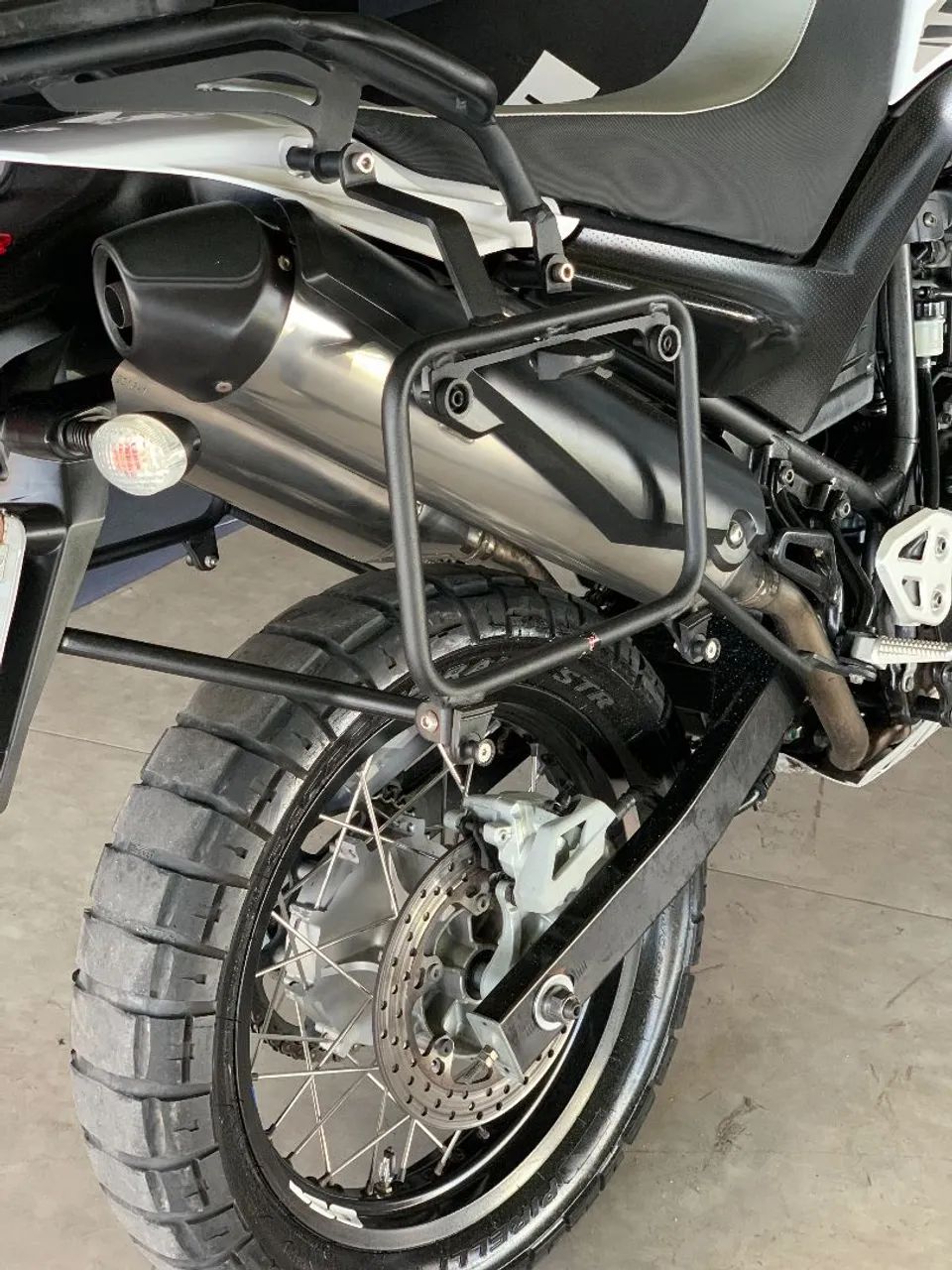 YAMAHA XT660R 2018 - Foto 5