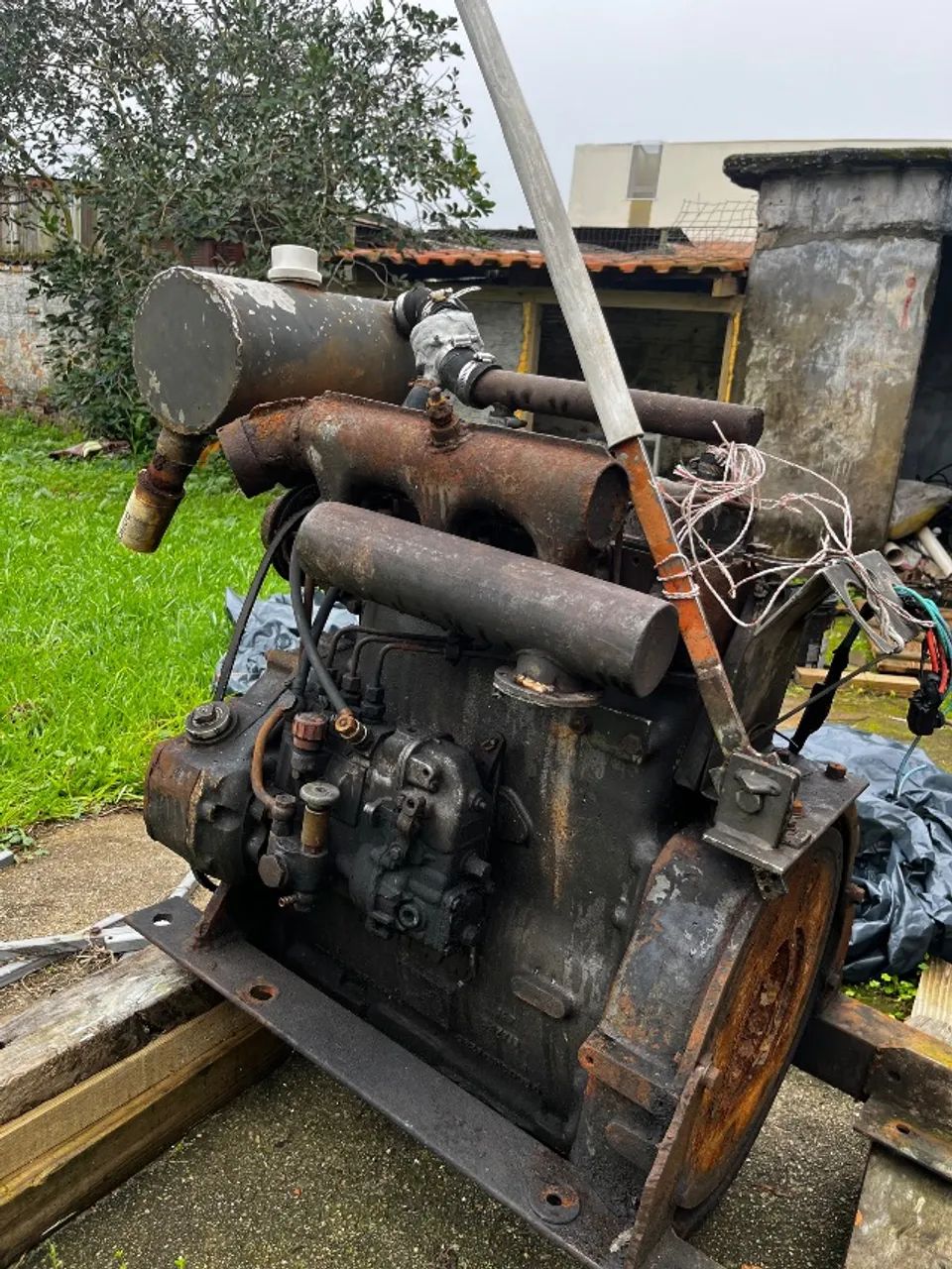 Vendo motor MWM 3 cilindros  - Foto 4