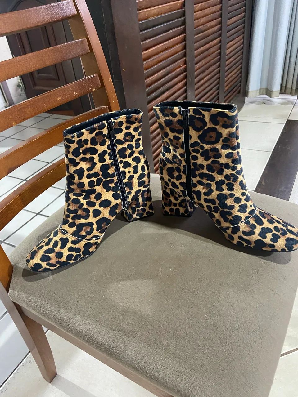 Botas femininas - Foto 2