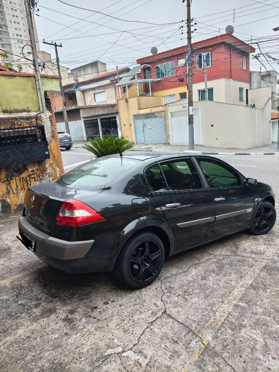 Renault Megane Megane Sedan Dynamique 2.0 16V Aut. 2008