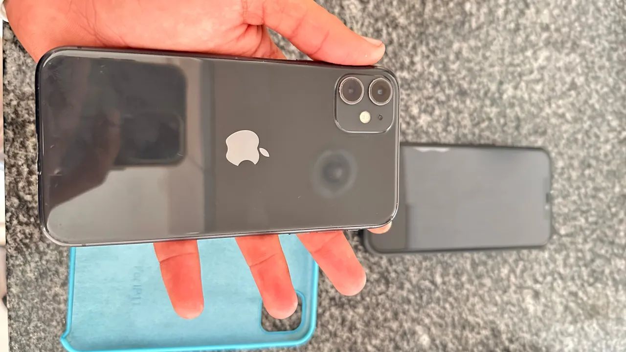 iPhone 11 64g  - Foto 2
