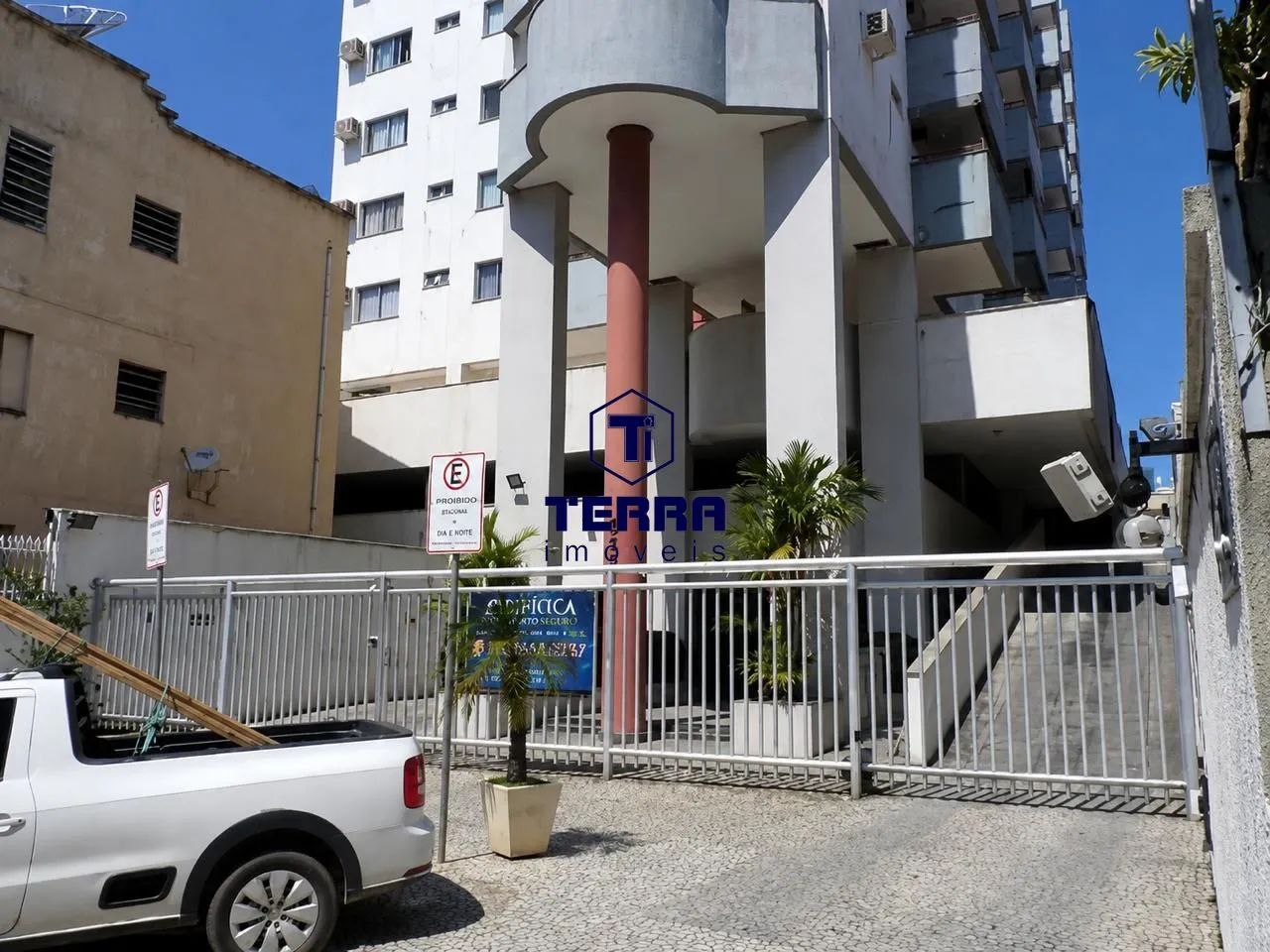 Apartamento 2 Quartos com Suíte à Venda em Icaraí  Reformado e com Vaga