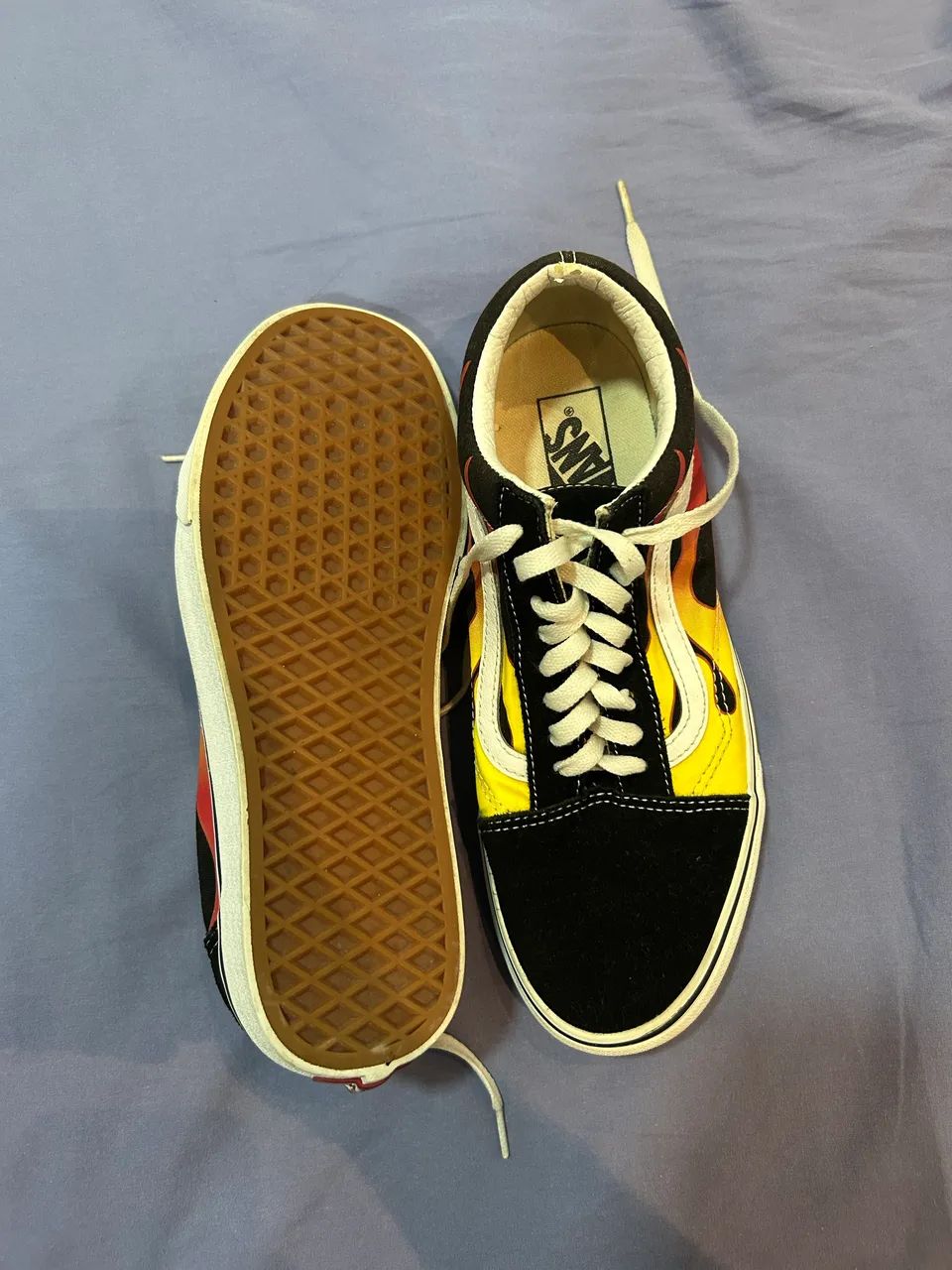 Tênis Vans Flame Old Skool tamanho 40 BR - Foto 2