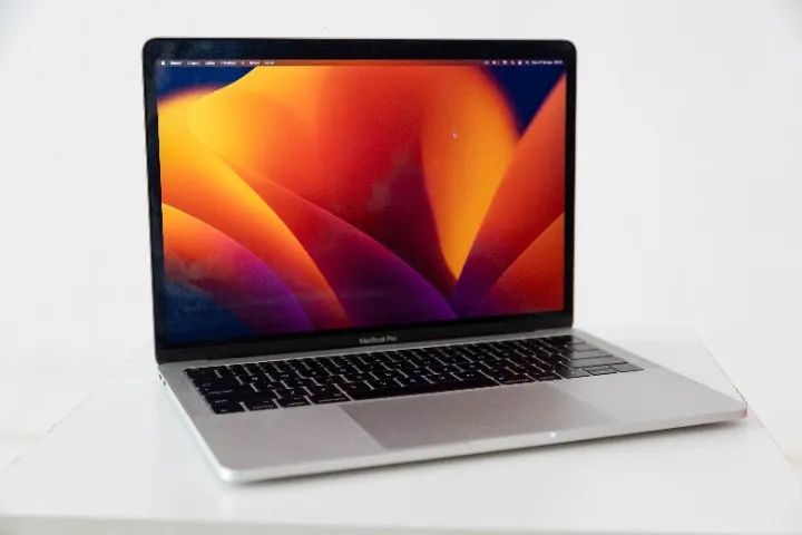 MacBook Pro 13