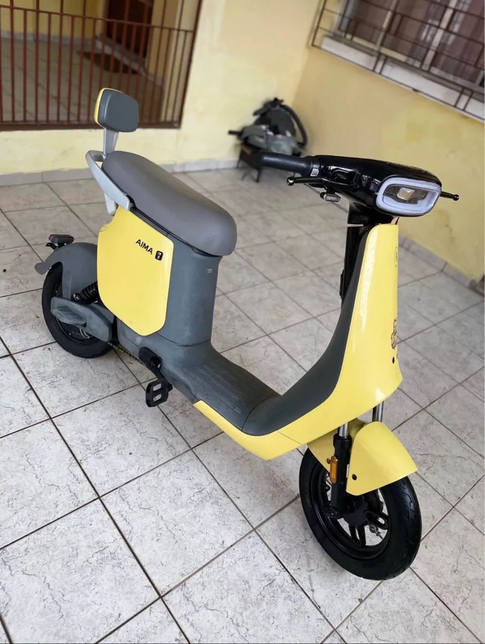 AIMA E390, moto elétrica